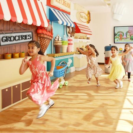Spectrums Tahlia Jeddah Luaran gambar