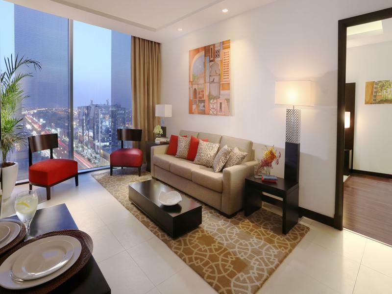 Spectrums Tahlia Jeddah Luaran gambar